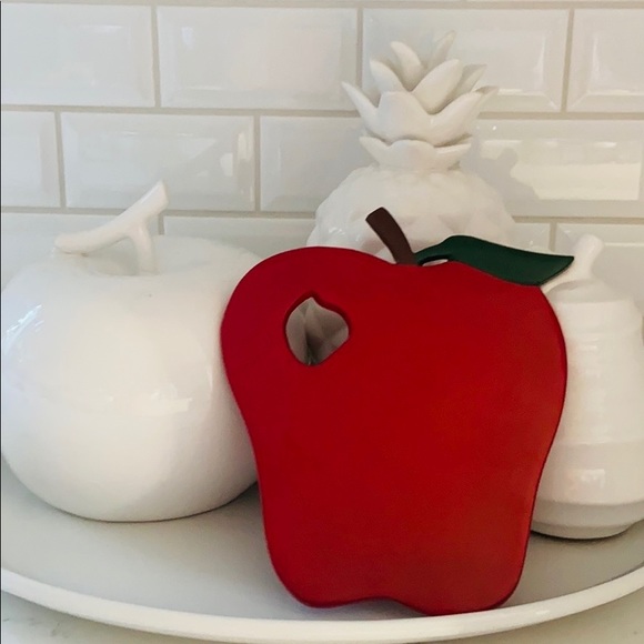 Crate&barrel Apple Trivet - Picture 1 of 16